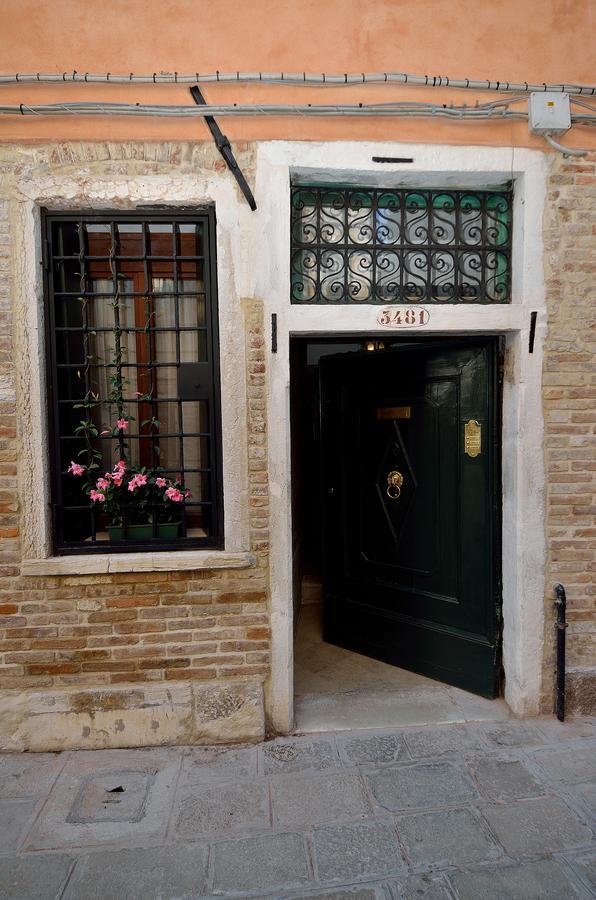 Ai Cherubini Venice Exterior photo