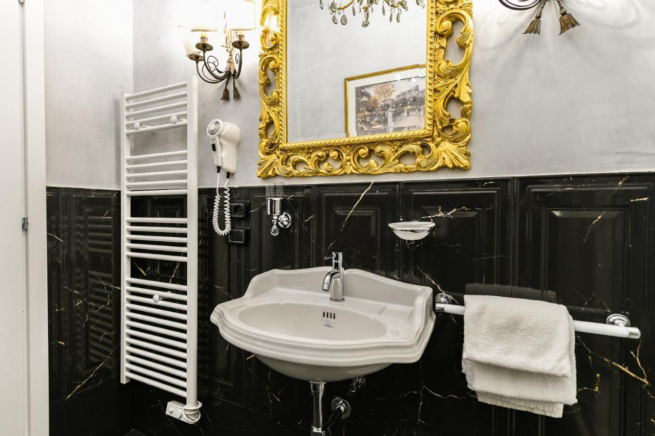 Ai Cherubini Venice Exterior photo